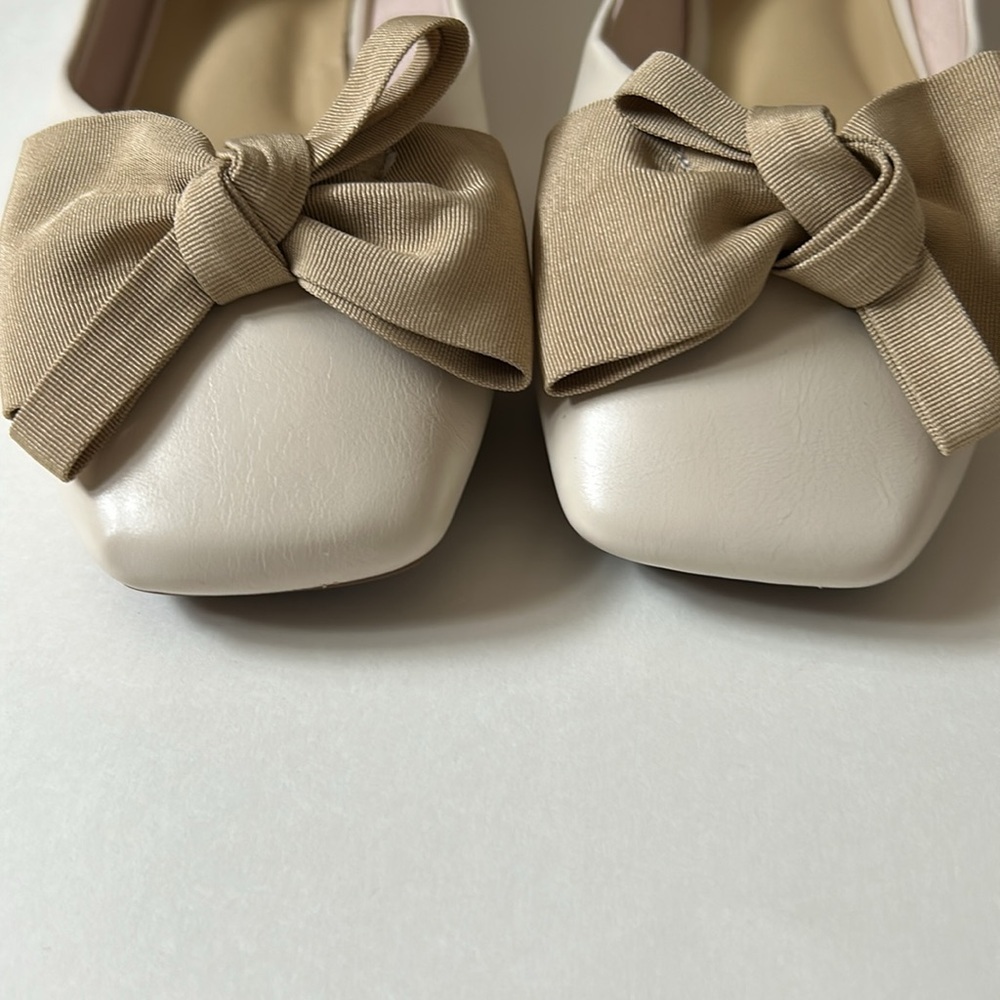 C.Paravano Bow Ballerina Flats - Picture 5 of 9